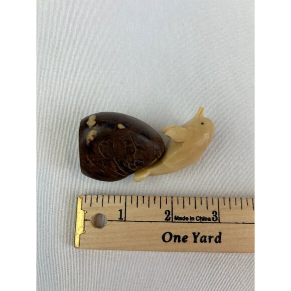 Hand Carved Tagua Nut Dolphin Figurine Ocean Brown Beige - Picture 6 of 6